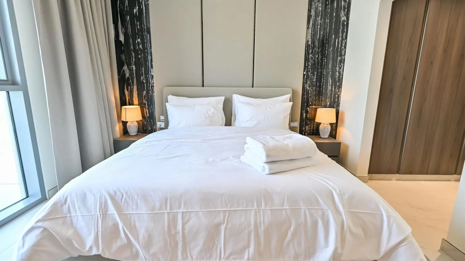 1Br Haven With Lagoon Serenity In District One Meydan Dubai 0*,  United Arab Emirates