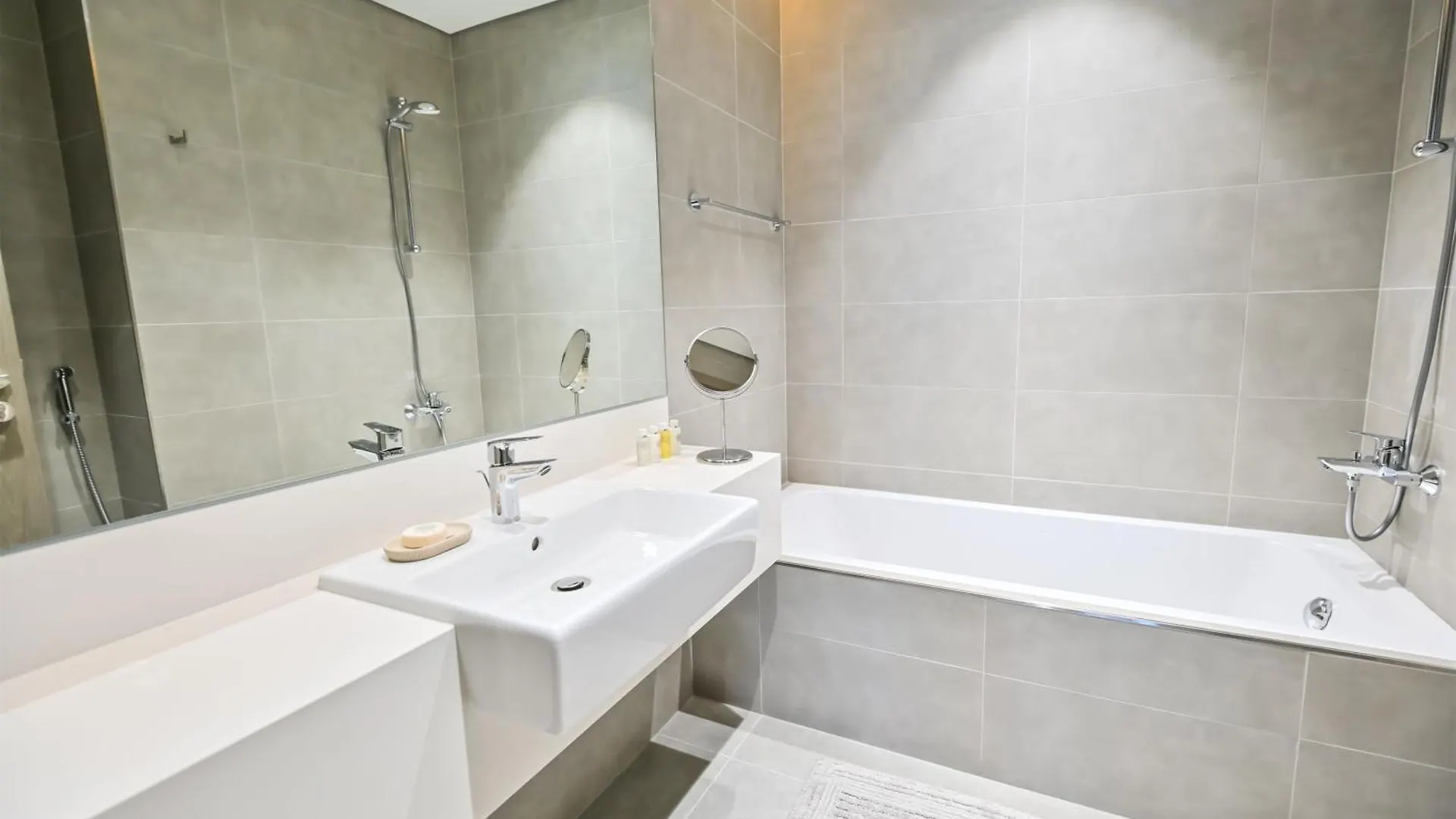 1Br Haven With Lagoon Serenity In District One Meydan Dubai 0*,  United Arab Emirates