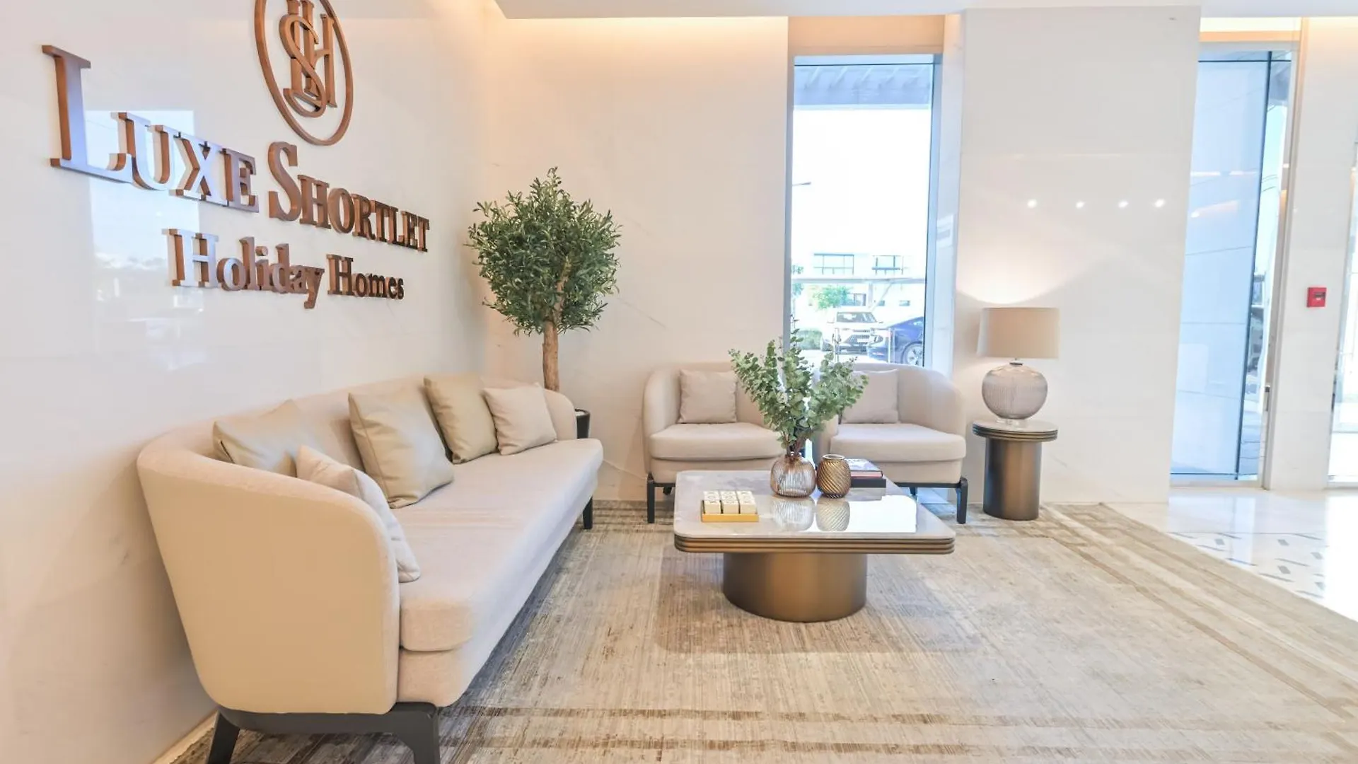 1Br Haven With Lagoon Serenity In District One Meydan Dubai United Arab Emirates